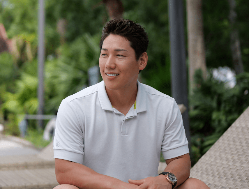 微笑む吉田選手