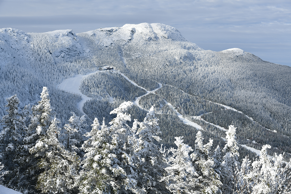 stowe Luxury Card | <p>アメリカ東部でスキーに行くなら、再開発で進化を遂げたストウに決まりだ。<br></p>